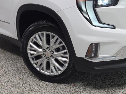 2024 GMC Acadia AWD Elevation