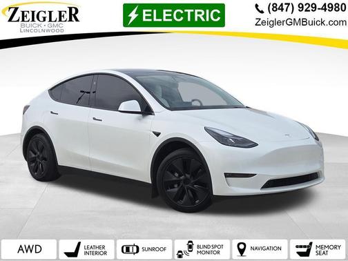 Pearl White Multi-Coat 2025 Tesla Model Y Long Range Dual Motor All-Wheel Drive