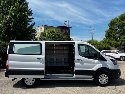 OXFORD WHITE 2025 Ford Transit-250 Base