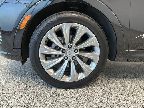Ebony Twilight Metallic 2024 Buick Envista Avenir FWD
