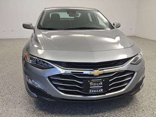 Sterling Gray Metallic 2023 Chevrolet Malibu FWD 2LT