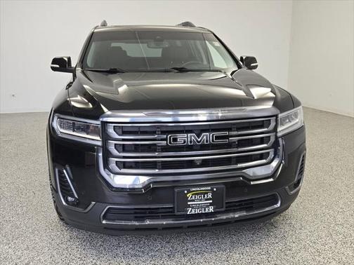 2022 GMC Acadia AWD AT4
