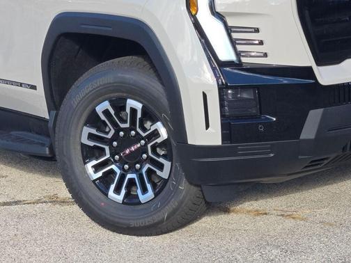 2026 GMC Sierra EV Standard Range Elevation