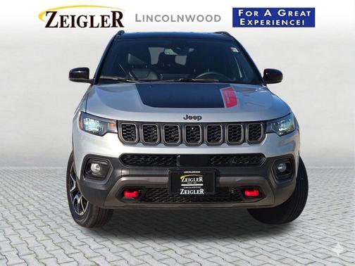 Silver Zynith Metallic Clearcoat 2024 Jeep Compass Trailhawk