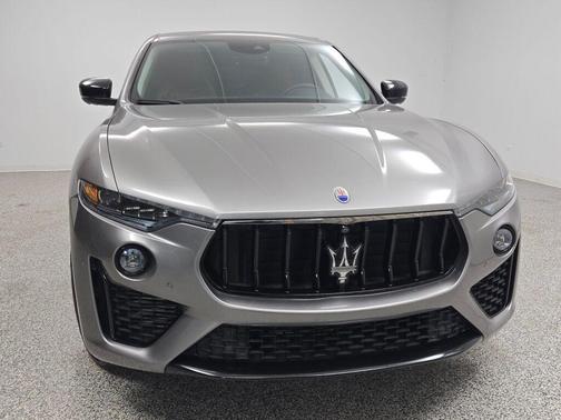 Grigio Metallic 2021 Maserati Levante S GranSport