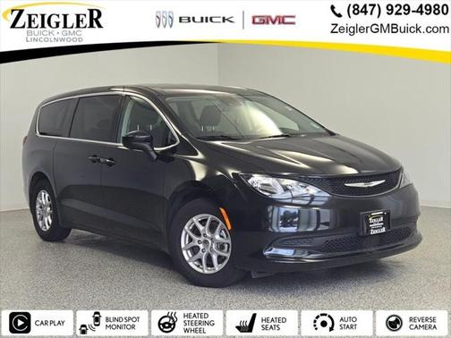 2023 Chrysler Voyager LX