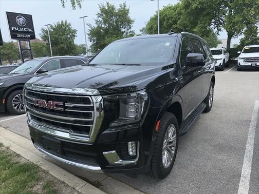 2022 GMC Yukon SLT
