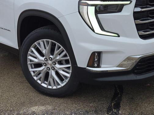 Summit White 2026 GMC Acadia Elevation FWD