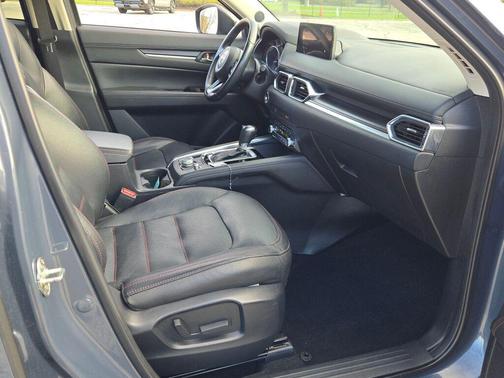 Polymetal Gray Metallic 2024 Mazda CX-5 2.5 S Carbon Edition