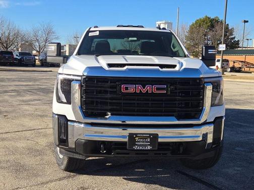 2026 GMC Sierra 2500 Pro