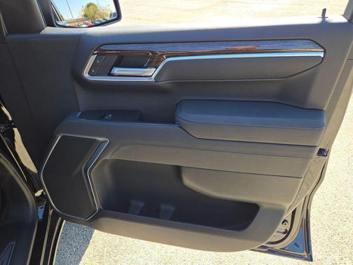 Onyx Black 2026 GMC Sierra 1500 Elevation