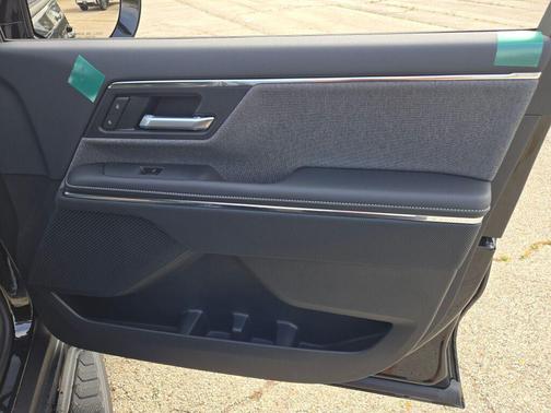 Onyx Black 2026 GMC Sierra EV Standard Range Elevation