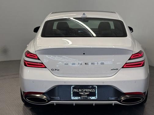 2025 Genesis G70 2.5T