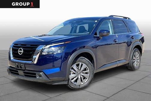 2025 Nissan Pathfinder SV