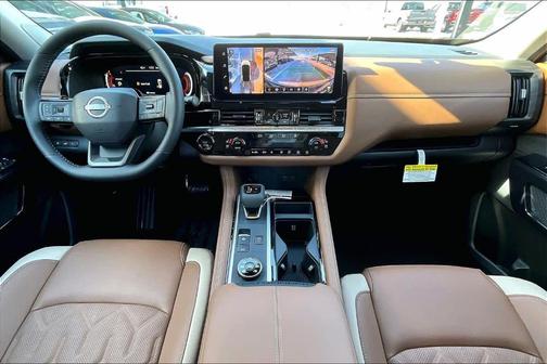 2026 Nissan Pathfinder Platinum