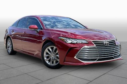 Ruby Flare Pearl 2022 Toyota Avalon XLE