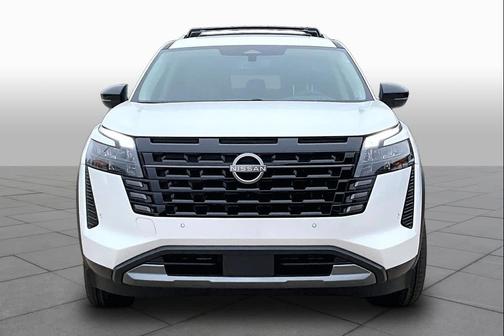Pearl 2026 Nissan Pathfinder Platinum
