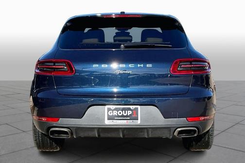 2017 Porsche Macan Base