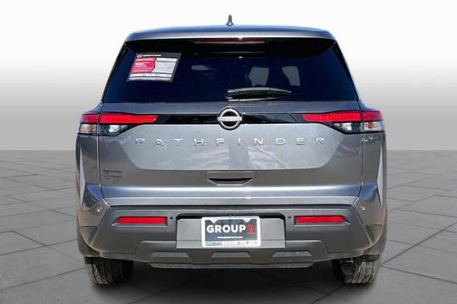 2024 Nissan Pathfinder S