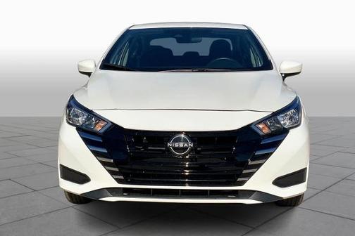 2024 Nissan Versa 1.6 SV