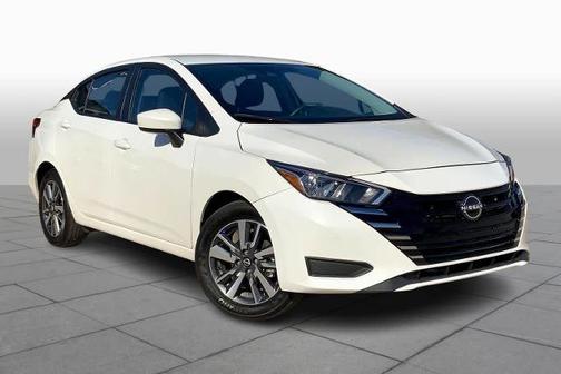 2024 Nissan Versa 1.6 SV