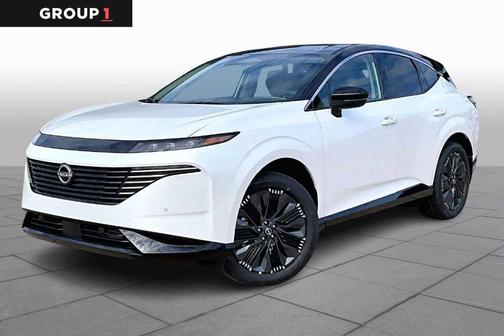 White / Black 2026 Nissan Murano Platinum