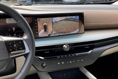 White / Black 2026 Nissan Murano Platinum