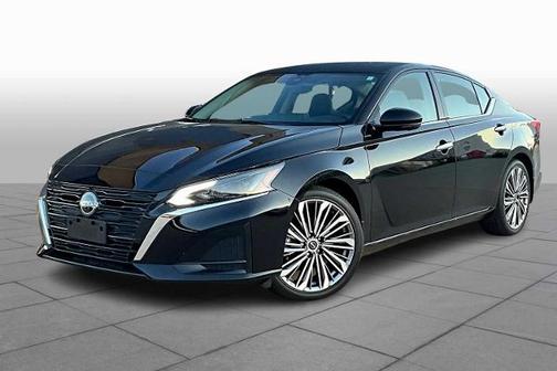 2025 Nissan Altima SL