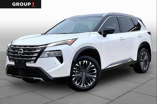 Everest White Pearl/Super Black 2024 Nissan Rogue Platinum