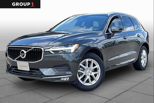 Pine Grey Metallic 2020 Volvo XC60 T5 Momentum