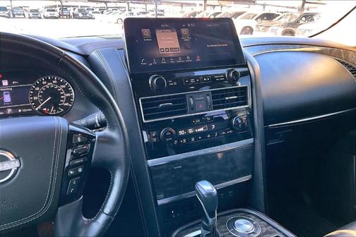 2022 Nissan Armada Platinum