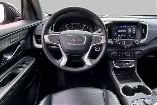 Ebony Twilight Metallic 2024 GMC Terrain SLT