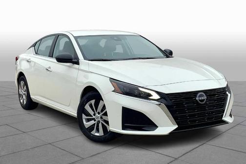 2025 Nissan Altima S