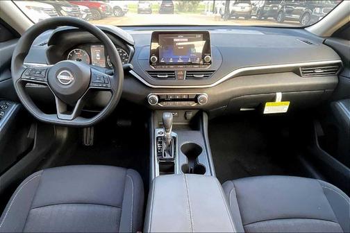 2025 Nissan Altima S