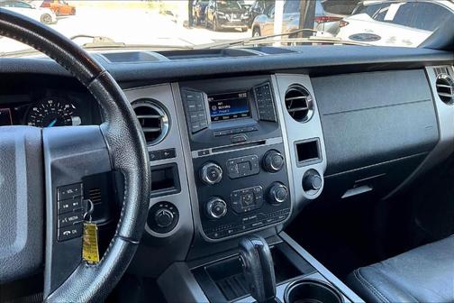 Ingot Silver 2017 Ford Expedition XLT