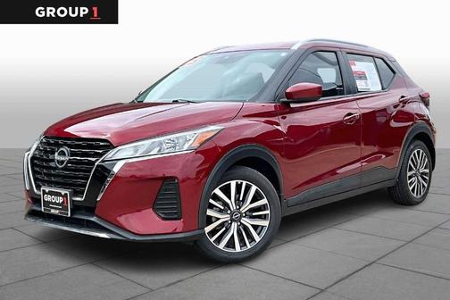 2023 Nissan Kicks SV