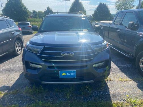 Blue Metallic 2021 Ford Explorer XLT
