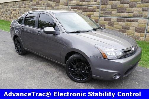 2010 Ford Focus SES