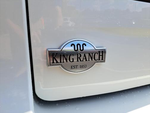 2025 Ford Expedition King Ranch