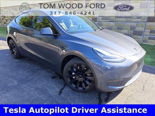2023 Tesla Model Y Long Range