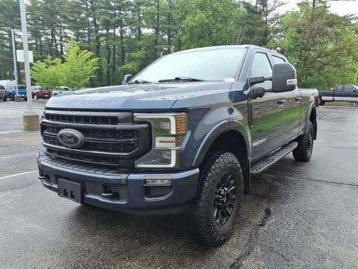 BLUE JEANS METALLIC 2020 Ford F-350 LARIAT SUPER DUTY