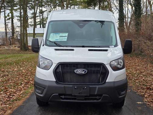 2026 Ford Transit-250 148 WB Medium Roof Cargo
