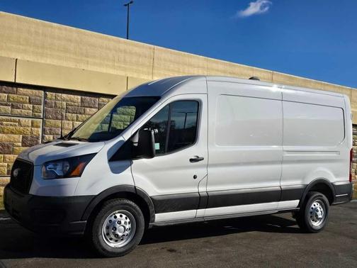 2026 Ford Transit-350 148 WB Medium Roof Cargo