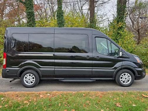 2024 Ford Transit-350 XLT