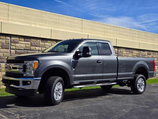 2017 Ford F-350 XLT
