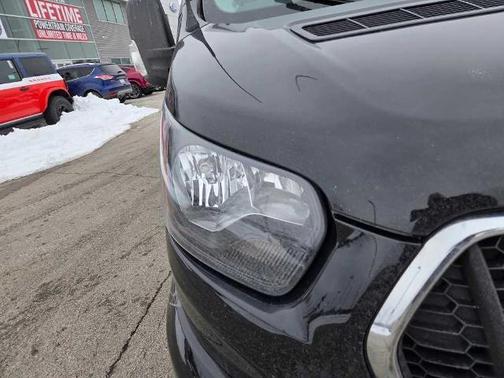 2024 Ford Transit-350 XLT