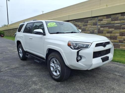 White 2022 Toyota 4Runner SR5 PREMIUM