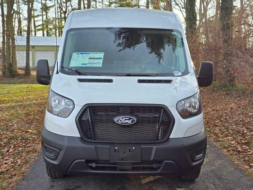 2026 Ford Transit-250 148 WB Medium Roof Cargo