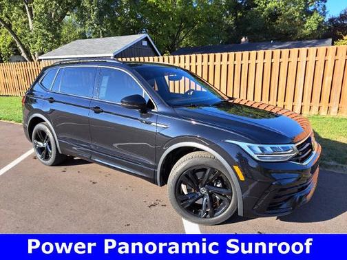 2023 Volkswagen Tiguan 2.0T SE R-LINE BLACK