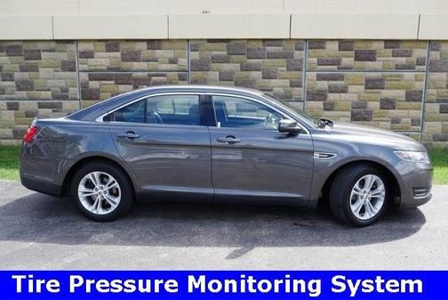 2015 Ford Taurus SEL